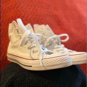 White Chuck All Star Sneakers, Lightly used